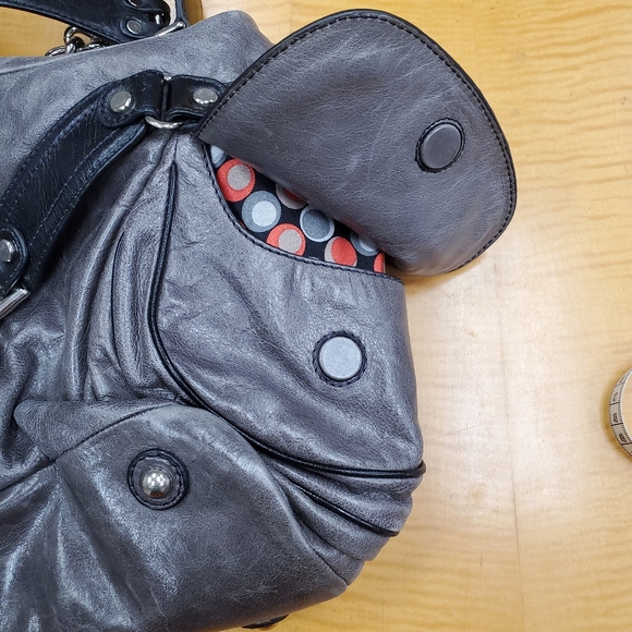 Lockheart Handbag - Picture 4 of 8